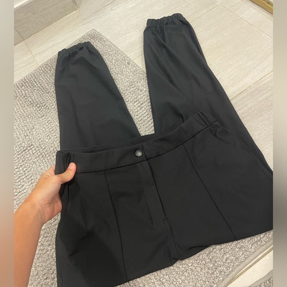Lululemon Warpstreme High-Rise 7/8 Jogger
Black size 30 - Picture 6 of 9